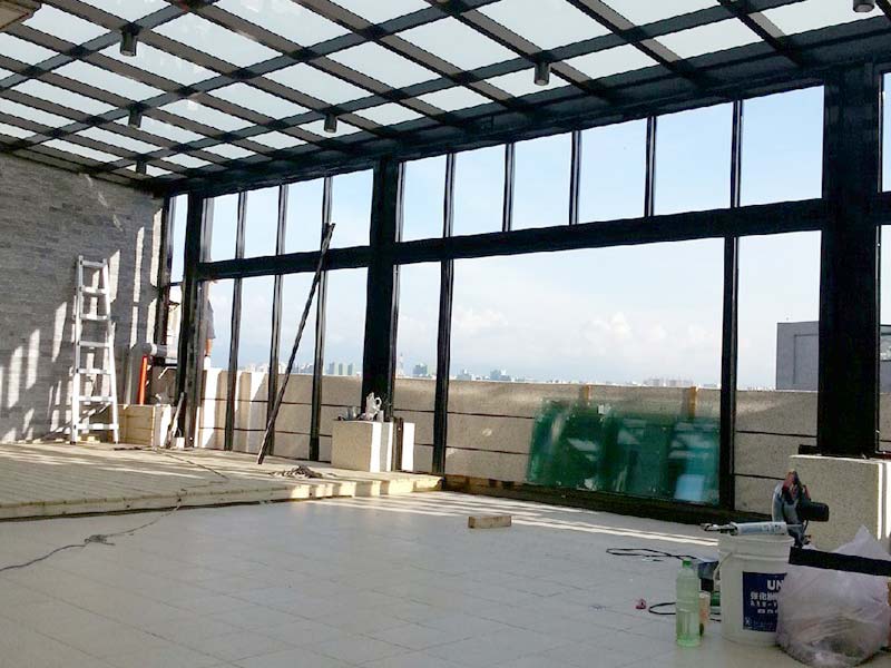 膠合玻璃採光罩施工